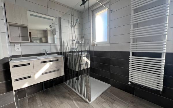 Maison à vendre    4 pièces •  Saint-Max