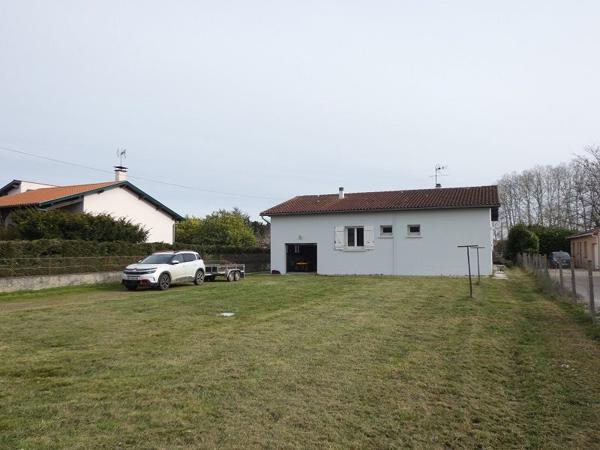À vendre - Maison individuelle, 4 pièces située à Auterive (31190)