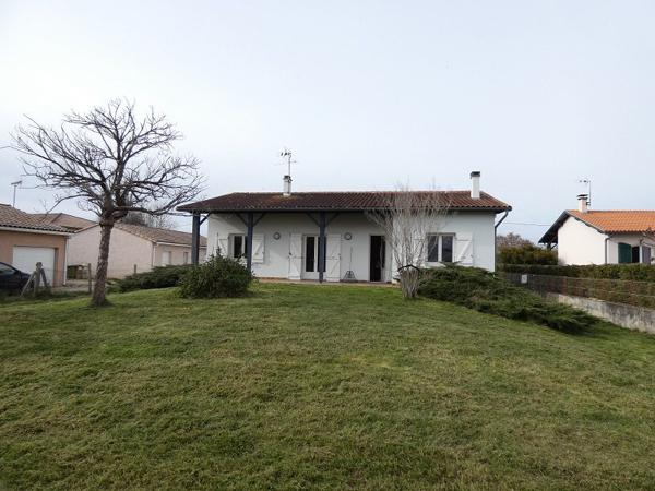 À vendre - Maison individuelle, 4 pièces située à Auterive (31190)