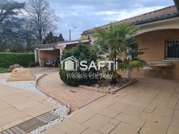 Superbe villa sur Charnay les Mâcon, 5 chambres,avec piscine