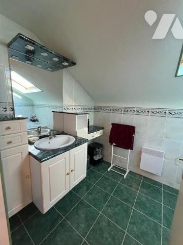 MAISON LUMINEUSE SPACIEUSE