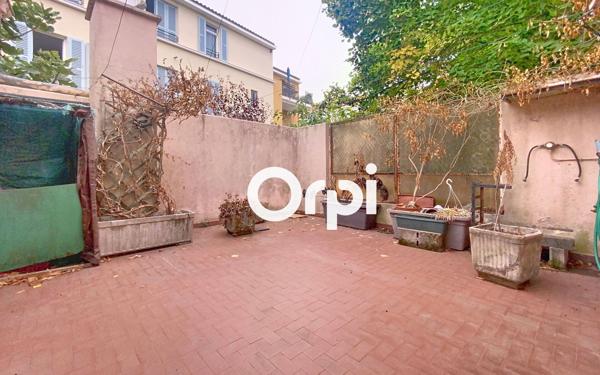 Maison à vendre    3 pièces • 63 m2 Fréjus