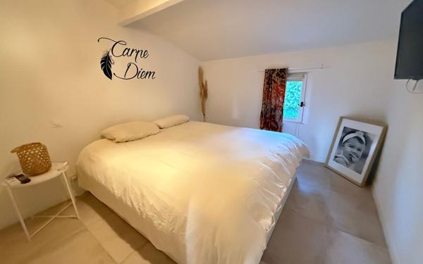 Appartement à vendre    3 pièces •  Hyères