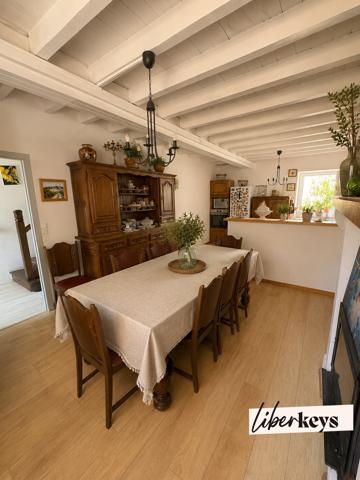Maison T4 de 95 m² vendue louée avec terrasse de 50 m² et parking couvert