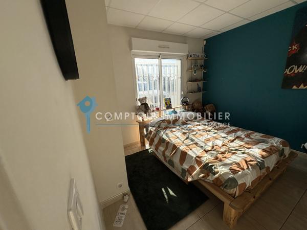 Maison
                                                                                                                                                                                                                                                                                                                        7 pièce(s)                                                                                                                                                                                                          4 chambre(s)                                                                                                                                                                                                          277  m²