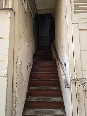 Studio 9m2 - Kitchenette - salle de douche - wc