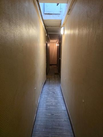 Studio 9m2 - Kitchenette - salle de douche - wc