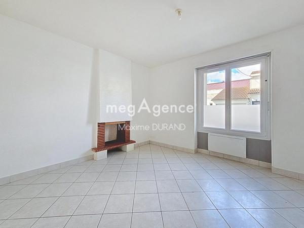 Immeuble à CHOLET, 49300 - 126m²