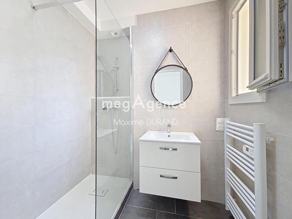 Immeuble à CHOLET, 49300 - 126m²