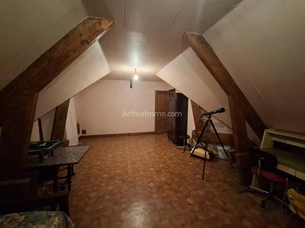 Vente                                                      Maison
                        
                     8 pièces                      200 m2                     à Gournay-en-Bray