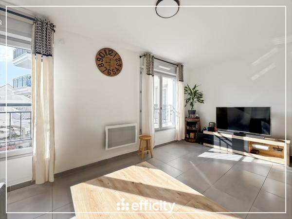 Appartement
         1 pièce
        - 31 m² Exclusivité 150 000 € *