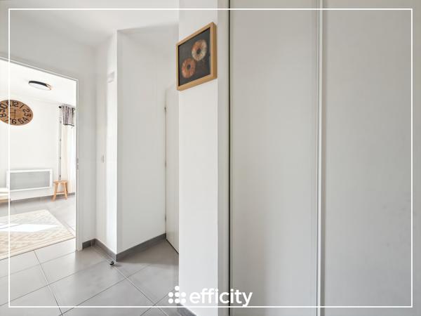Appartement
         1 pièce
        - 31 m² Exclusivité 150 000 € *