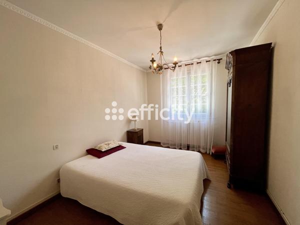 Maison 5 pièces - 130 m² Exclusivité efficity