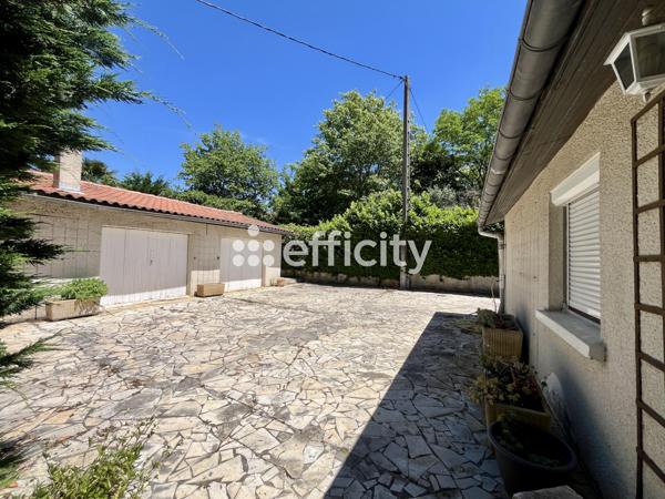 Maison 5 pièces - 130 m² Exclusivité efficity