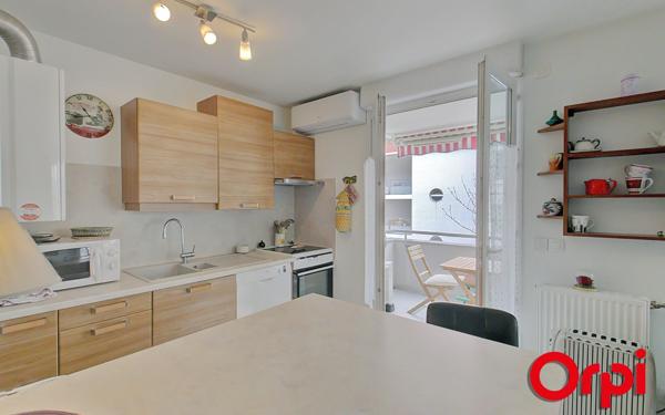 Appartement à vendre    3 pièces • 65 m2 Bourgoin-Jallieu