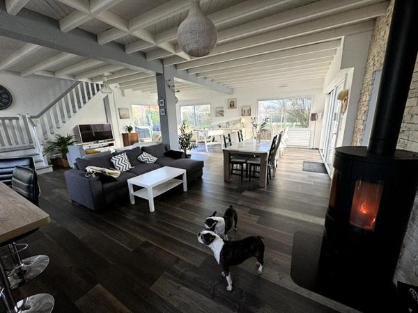 Maison La Bernerie En Retz 8 pièce(s) 255 m2