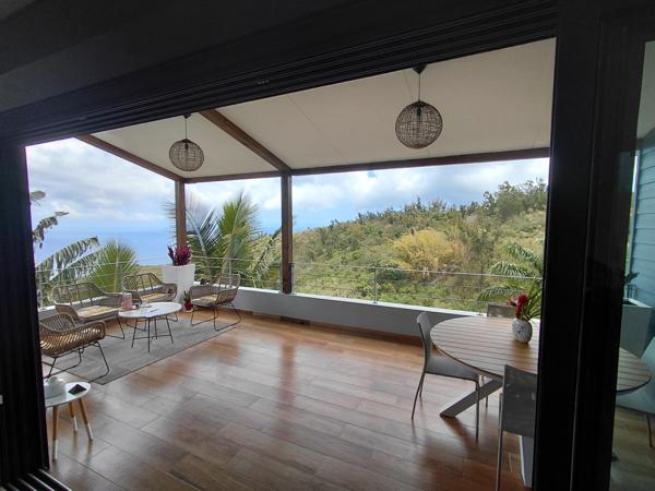 Villa 6 pièce(s) 3 chambre(s) 148 m²