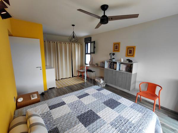 Villa 6 pièce(s) 3 chambre(s) 148 m²