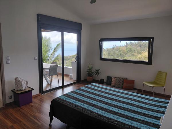 Villa 6 pièce(s) 3 chambre(s) 148 m²