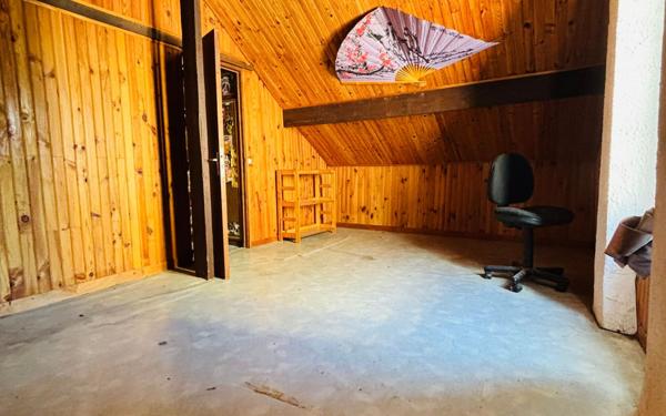 Maison à vendre    4 pièces •  Stains