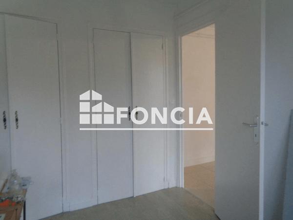 Location Appartement 3 pièces 63 m² - 169 RUE DE MILEMPART Villeneuve Saint Germain 02200