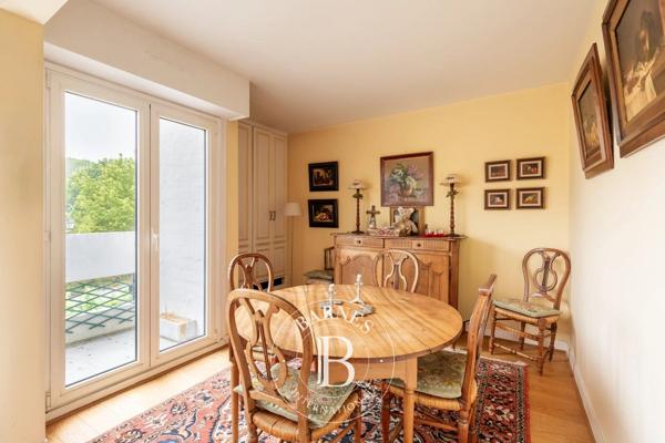 Saint-Germain-en-Laye, Appartement 4 Chambres -  155 m² à vendre