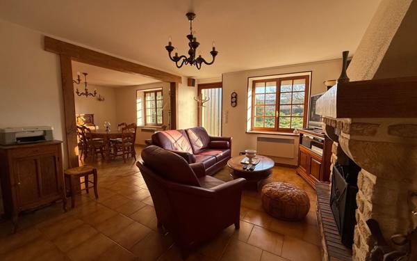 Maison à vendre    5 pièces •  Courtomer