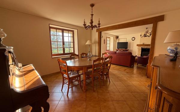 Maison à vendre    5 pièces •  Courtomer