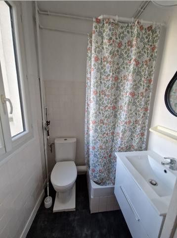 STUDIO - MEUBLE - CENTRE VILLE MONTREUIL