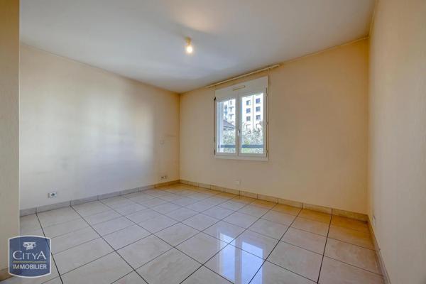 Appartement à vendre 4 pièces 92.12m² Annecy (74000)