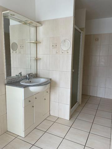 Appartement FONTENAY LE COMTE - 2 pièce(s) - 47 m2