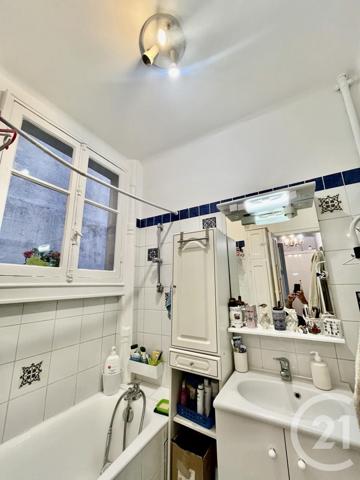 Appartement à vendre  2 pièces - 42 m2 PARIS - 75016