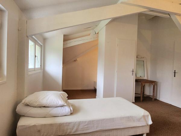 Belle Villa des Années 70 - Terrain arboré d'environ 6300m² - à vendre - 7 pièces - proche de Soustons - AZUR (40)