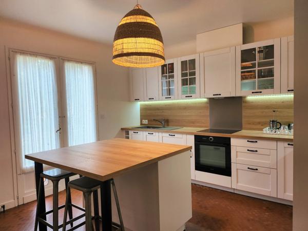 Belle Villa des Années 70 - Terrain arboré d'environ 6300m² - à vendre - 7 pièces - proche de Soustons - AZUR (40)