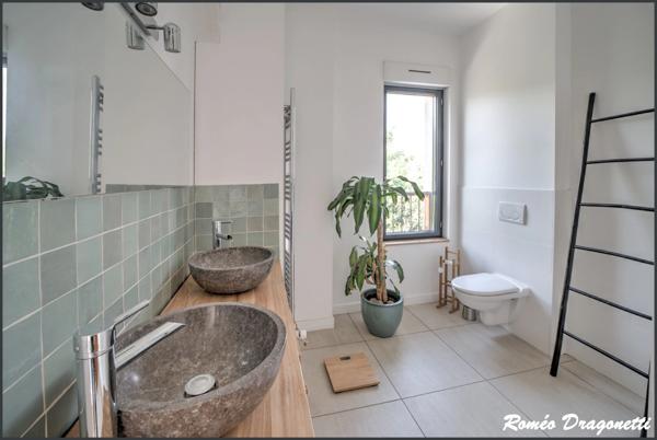 Dpt Ain (01), à vendre PREVESSIN MOENS appartement T4 de 153,89 m²