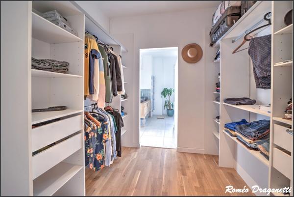 Dpt Ain (01), à vendre PREVESSIN MOENS appartement T4 de 153,89 m²