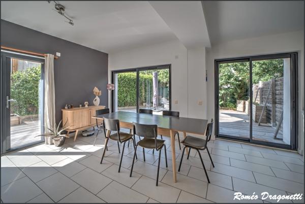 Dpt Ain (01), à vendre PREVESSIN MOENS appartement T4 de 153,89 m²