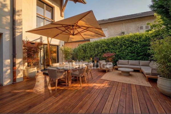 Dpt Ain (01), à vendre PREVESSIN MOENS appartement T4 de 153,89 m²