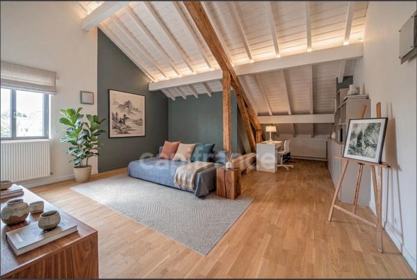 Dpt Ain (01), à vendre PREVESSIN MOENS appartement T4 de 153,89 m²