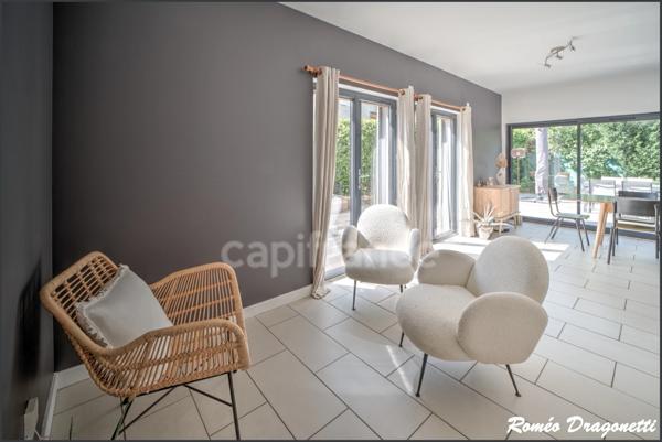 Dpt Ain (01), à vendre PREVESSIN MOENS appartement T4 de 153,89 m²