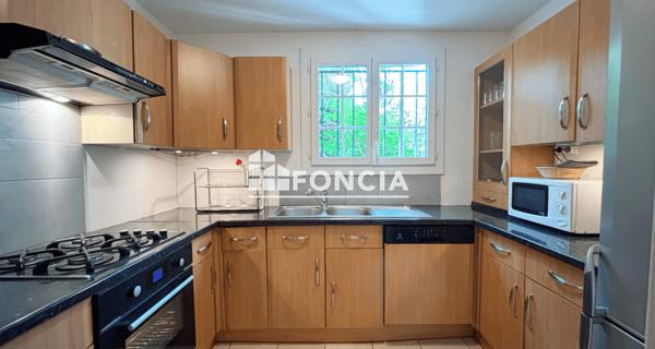 Location Appartement 3 pièces 62.67 m² - Sceaux 92330