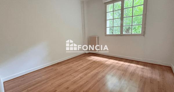 Location Appartement 3 pièces 62.67 m² - Sceaux 92330
