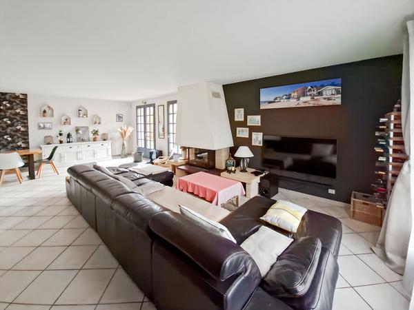 Maison de plain-pied ? Quartier recherché de Noès, à deux pas du centre de Pessac