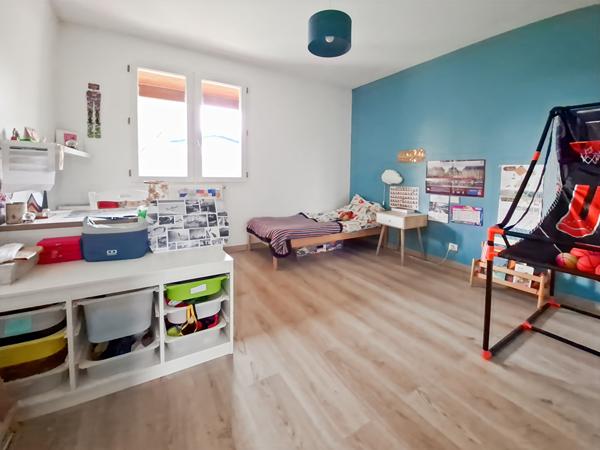 Maison de plain-pied ? Quartier recherché de Noès, à deux pas du centre de Pessac