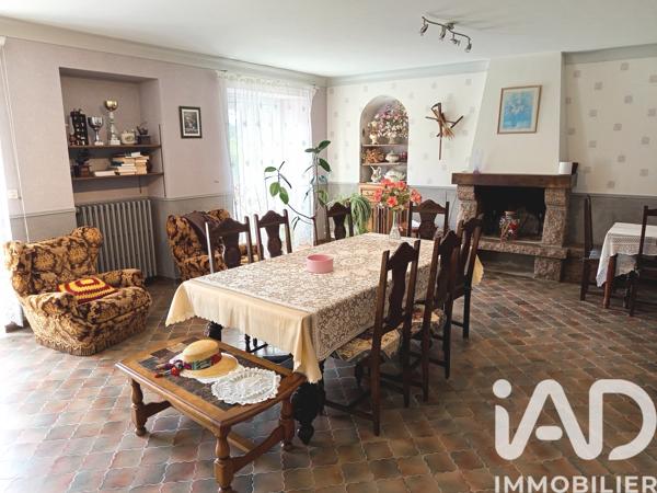 Maison à vendre 6 pièces 144 m² Saint-Brieuc-des-Iffs