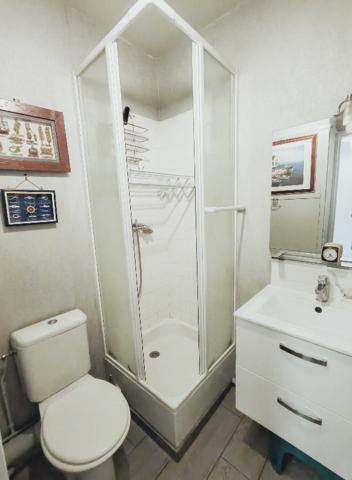 Appartement
         5 pièces
        - 89 m² 244 500 € *