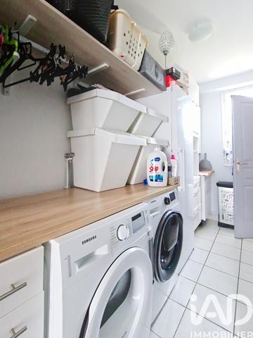 Maison à vendre 7 pièces 141 m² Le Coudray-Montceaux