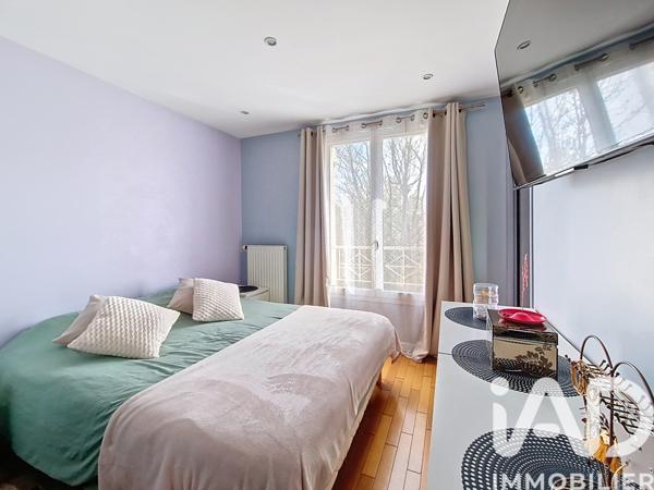 Maison à vendre 7 pièces 141 m² Le Coudray-Montceaux