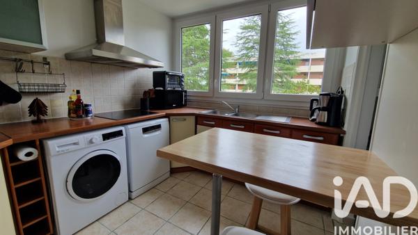 Location appartement 5 pièces 94 m² Pessac