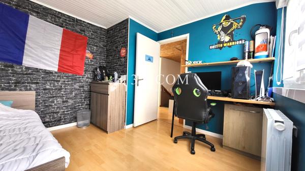 Maison 5 pièce(s) 3 chambre(s) 125.2 m²